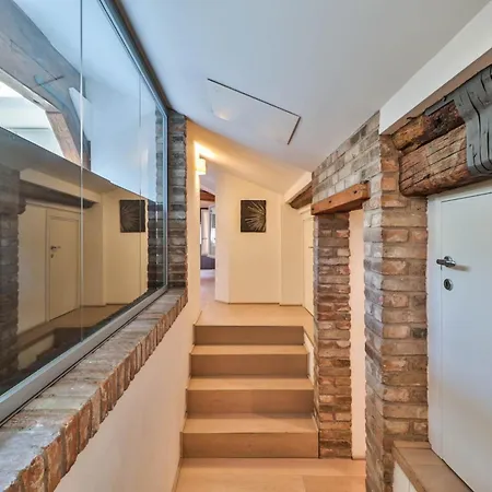 New - Immobo Haurelia - Asinelli Tower View *