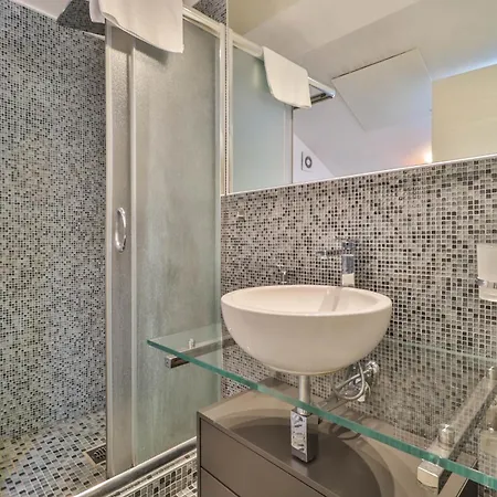 New - Immobo Haurelia - Asinelli Tower View