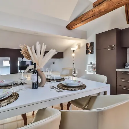 New - Immobo Haurelia - Asinelli Tower View * Boloňa