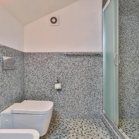 New - Immobo Haurelia - Asinelli Tower View Boloňa