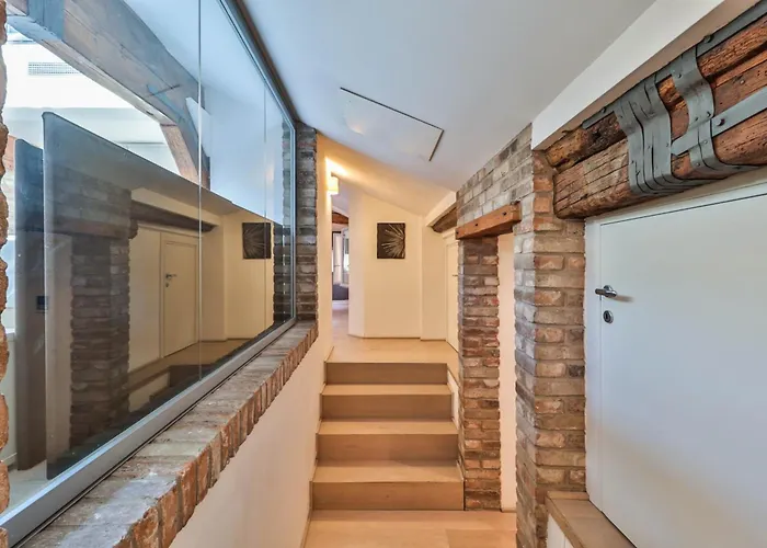 New - Immobo Haurelia - Asinelli Tower View *