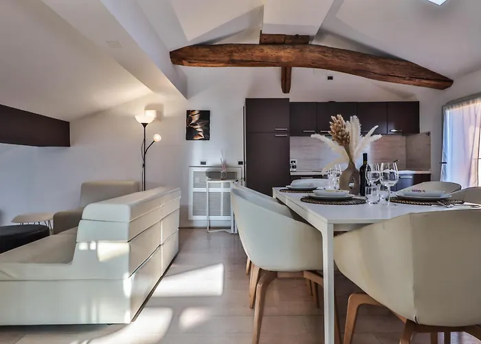 Apartamento New - Immobo Haurelia - Asinelli Tower View *