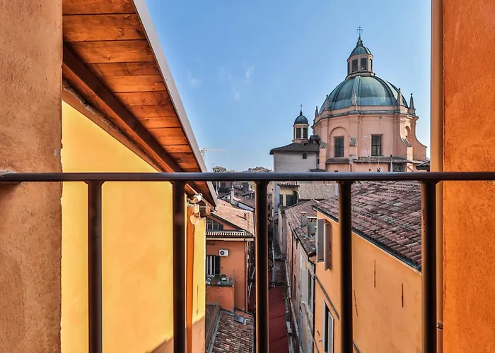 New - Immobo Haurelia - Asinelli Tower View شقة