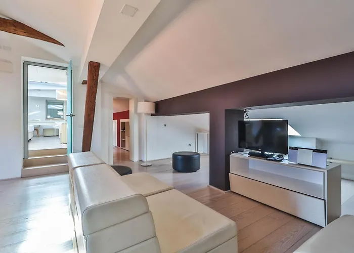 New - Immobo Haurelia - Asinelli Tower View Appartement