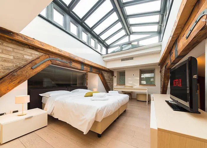 New - Immobo Haurelia - Asinelli Tower View