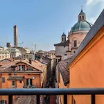 New - Immobo Haurelia - Asinelli Tower View 博洛尼亚
