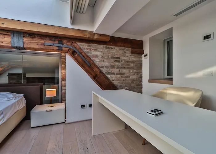 New - Immobo Haurelia - Asinelli Tower View * Bologne